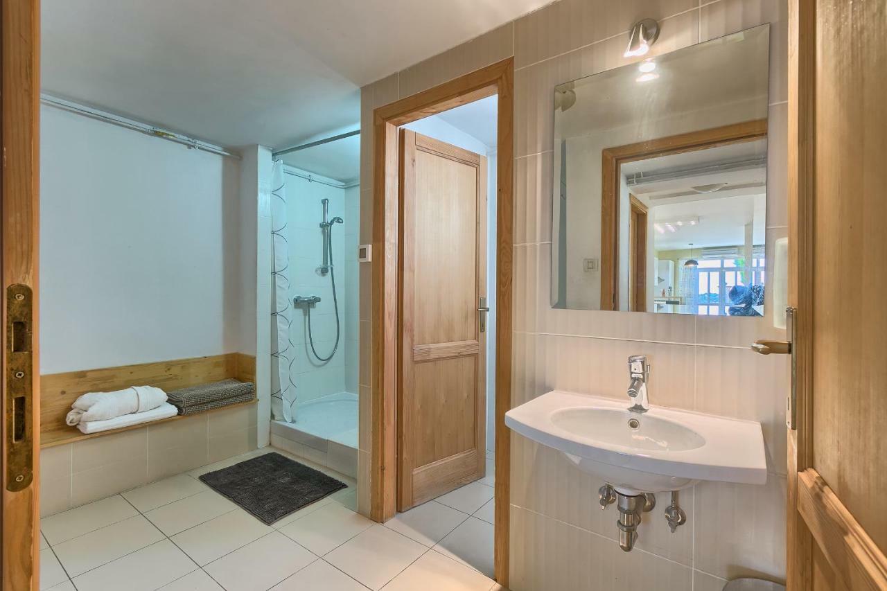 Wellness Apartman Kaiser プーラ エクステリア 写真