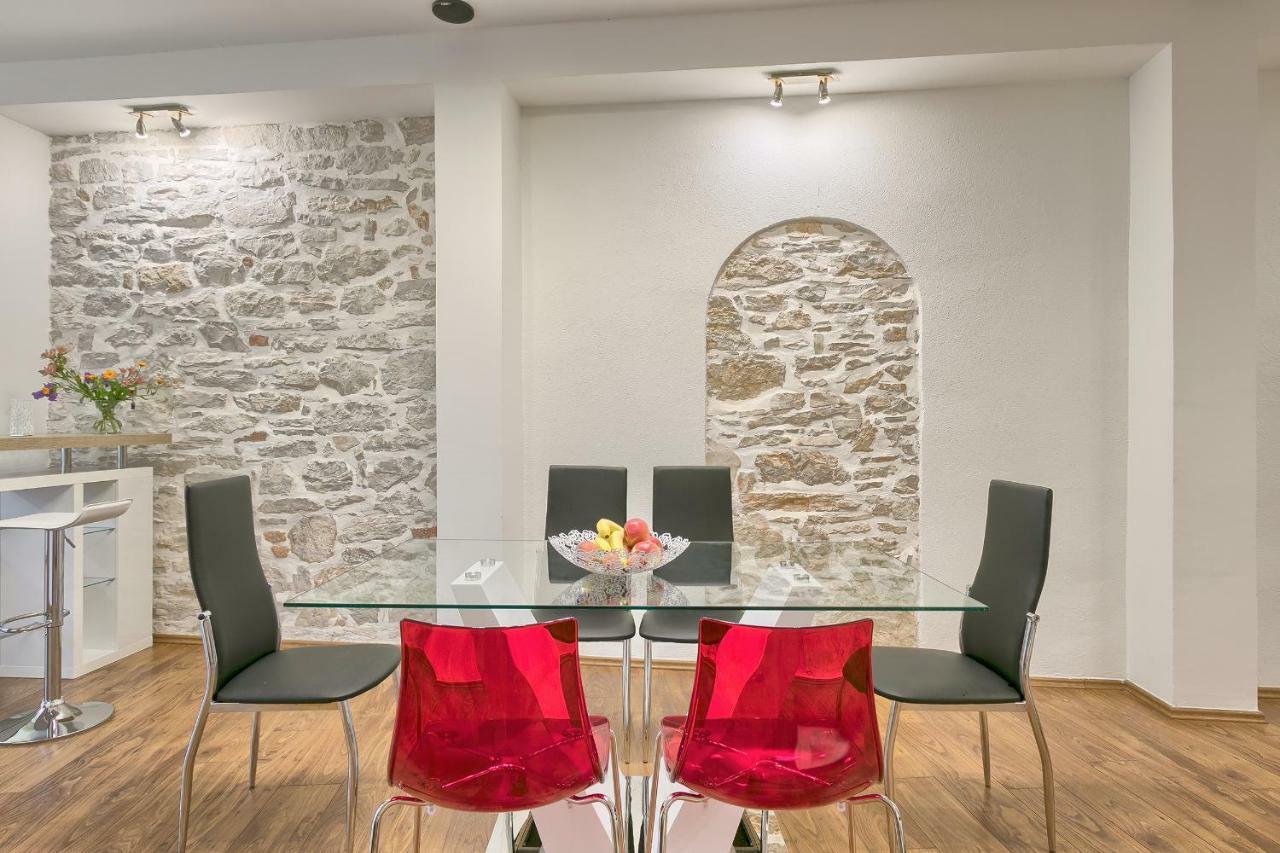 Wellness Apartman Kaiser プーラ エクステリア 写真